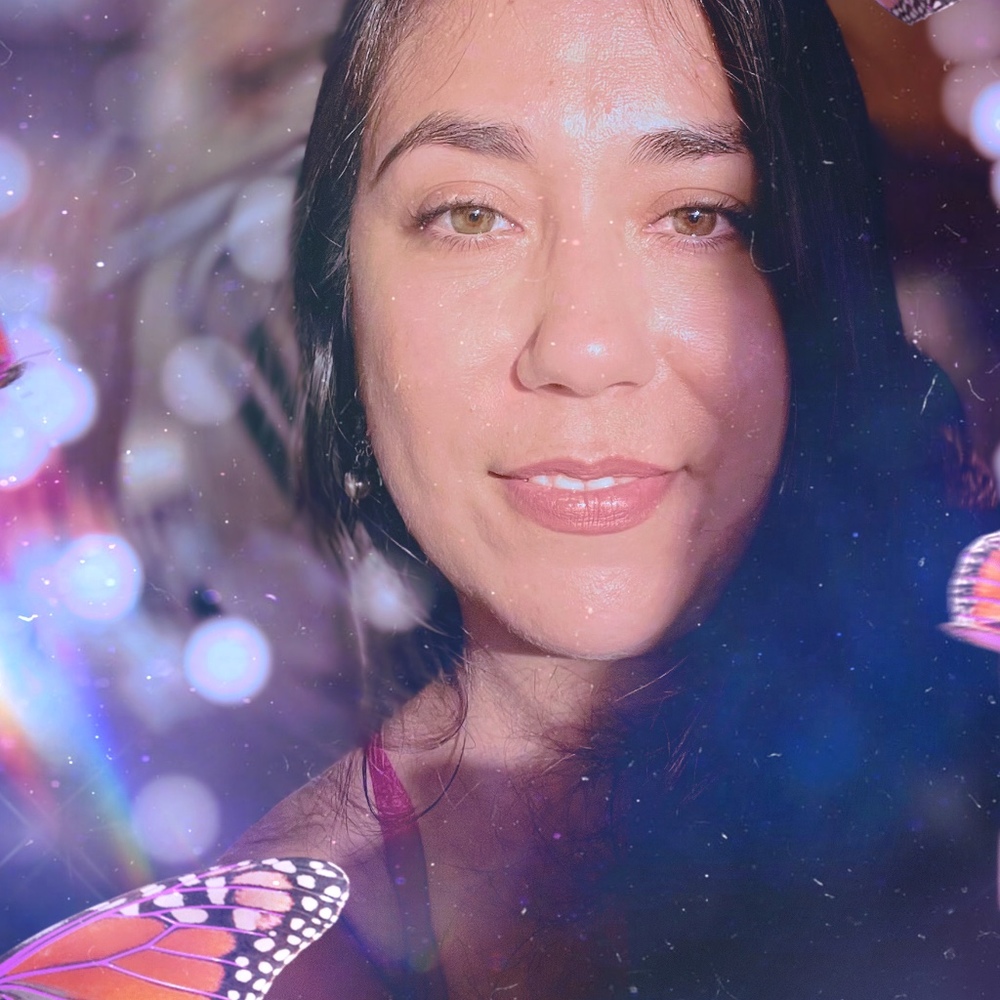 Meet your Posher, Alma